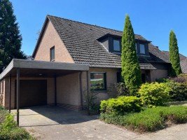 Hauptbild Ein wahres Raumwunder: Großzügiges Einfamilienhaus mit 8 Zimmern in Bad Zwischenahn!